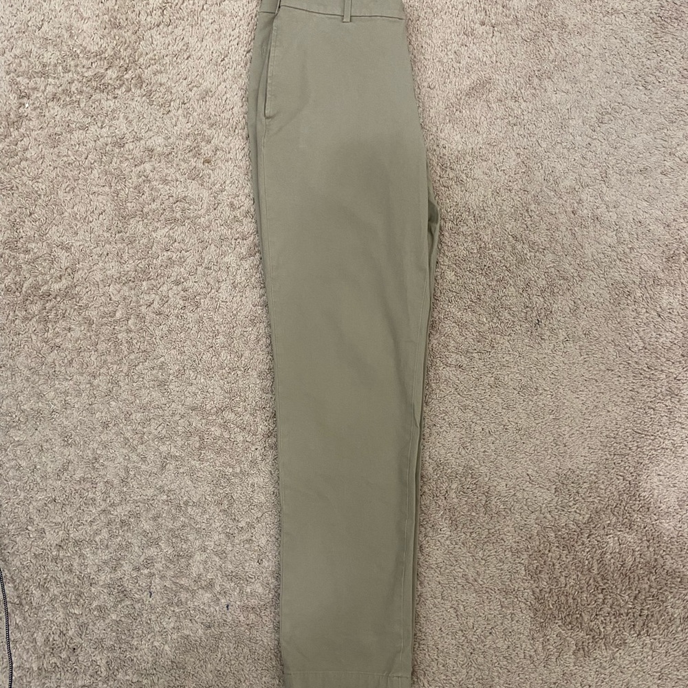 UNIQLO Smart Ankle Pants